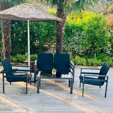 Couette-café Bybassios