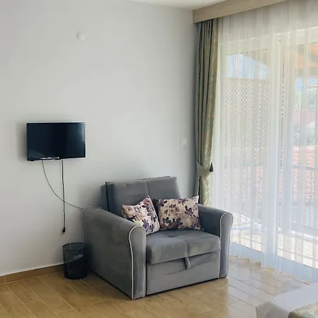 Bybassios Bed & Breakfast 3*